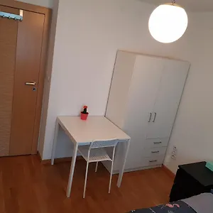 Mirrorroom Pl Citycenter Warszawa